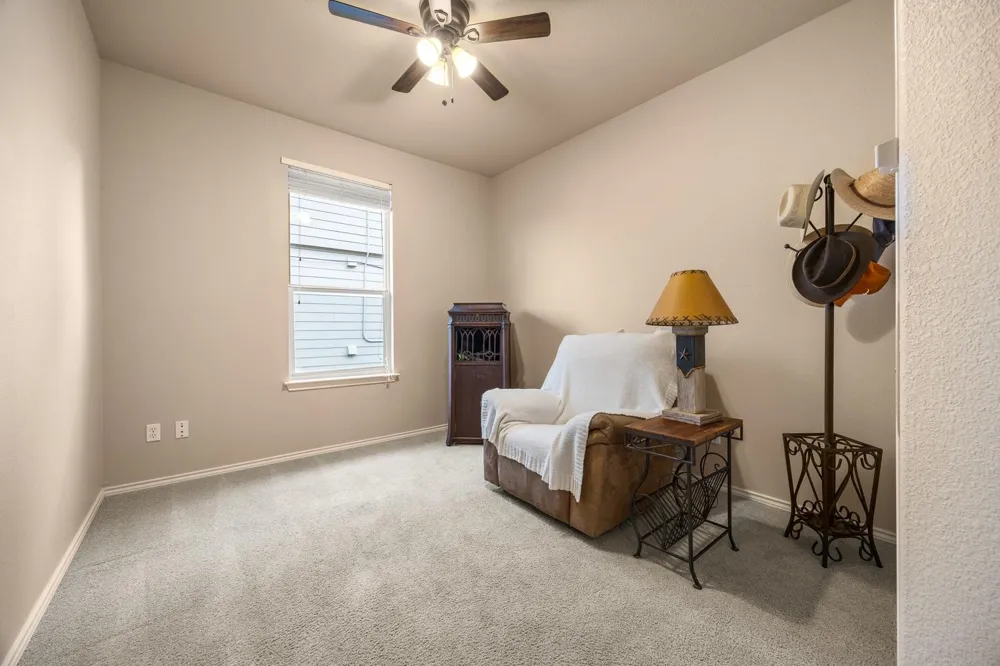 208 Birch Drive Kyle, TX 78640