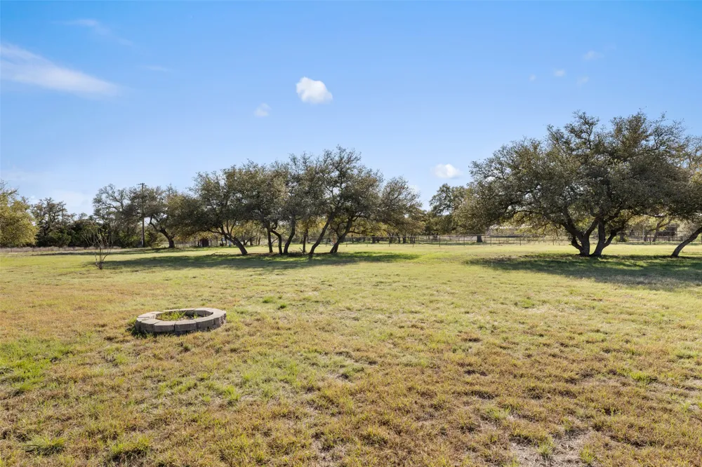 118 Landons Way Blanco, TX 78606