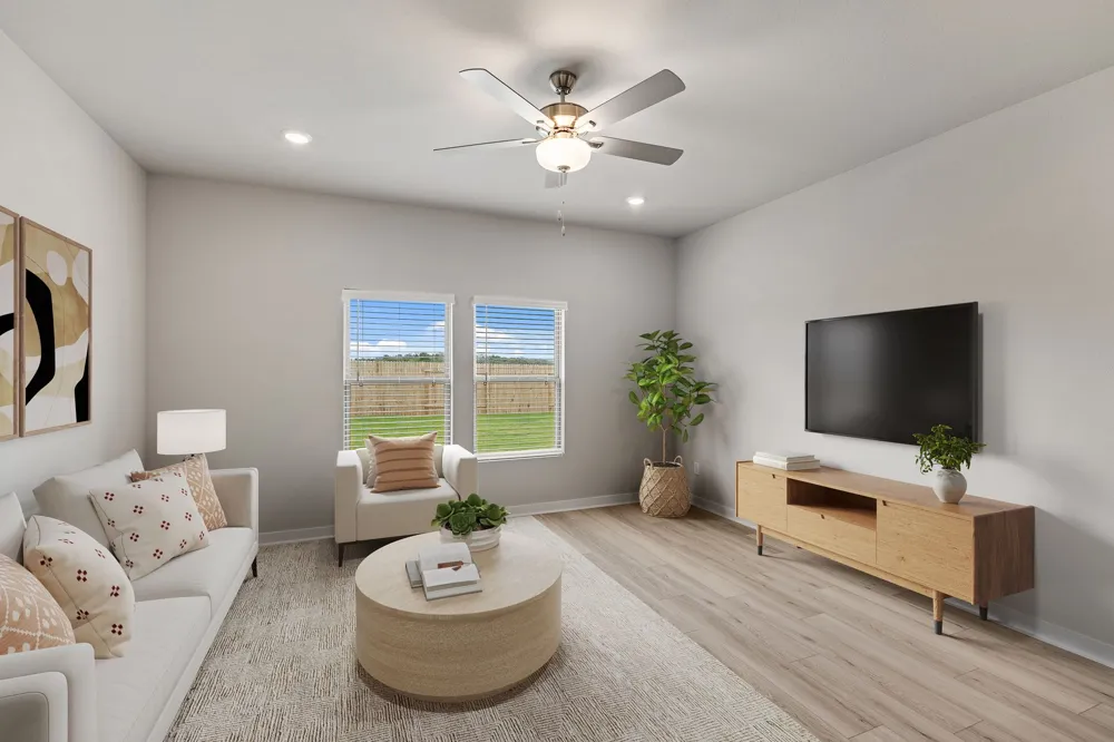 145 Ayres Horn Cedar Creek, TX 78612