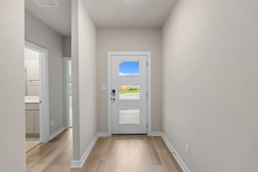 145 Ayres Horn Cedar Creek, TX 78612