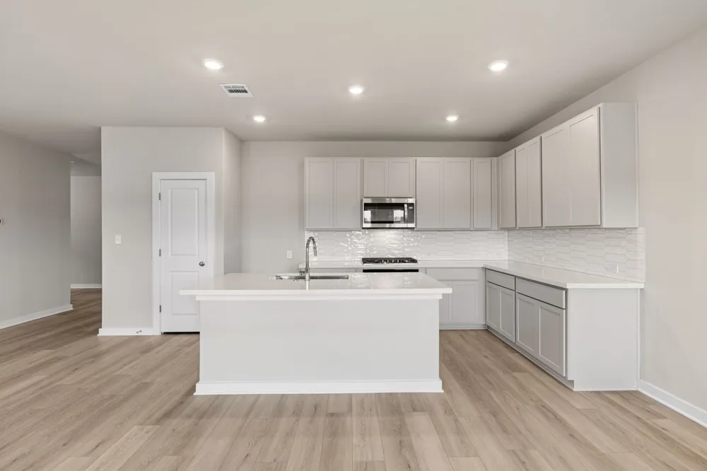 145 Ayres Horn Cedar Creek, TX 78612