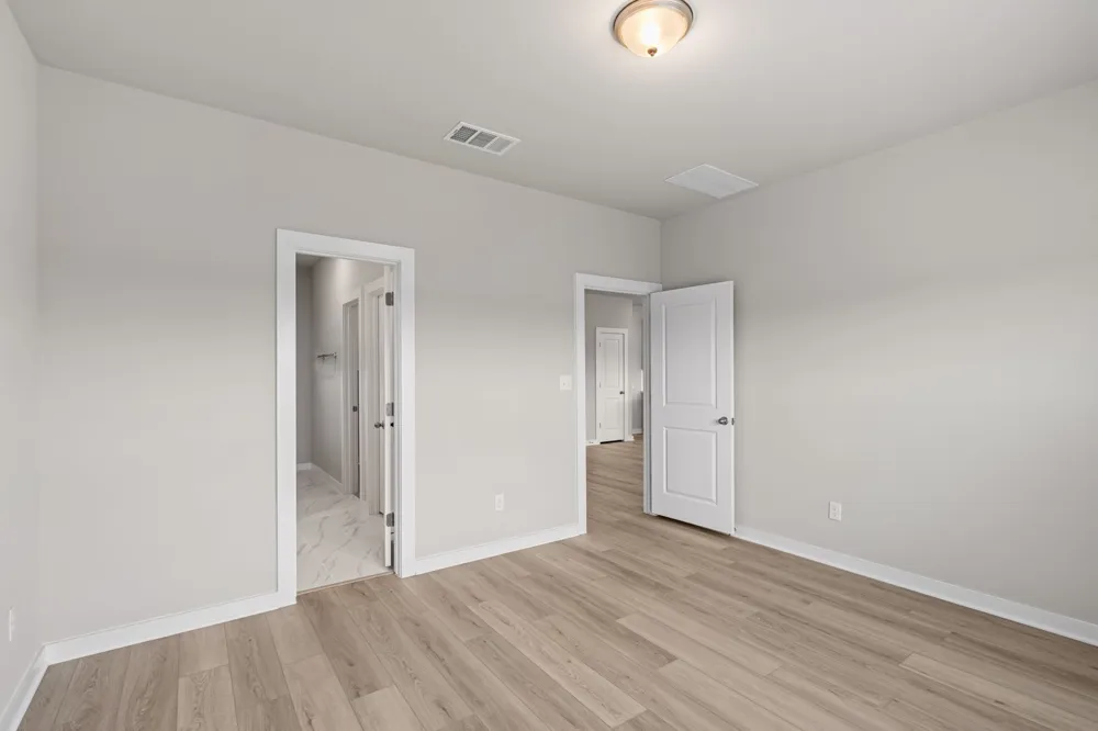 145 Ayres Horn Cedar Creek, TX 78612
