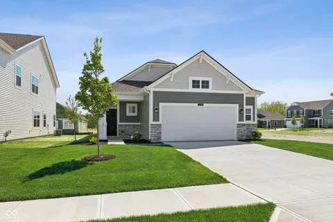 2338 Marjorie Way