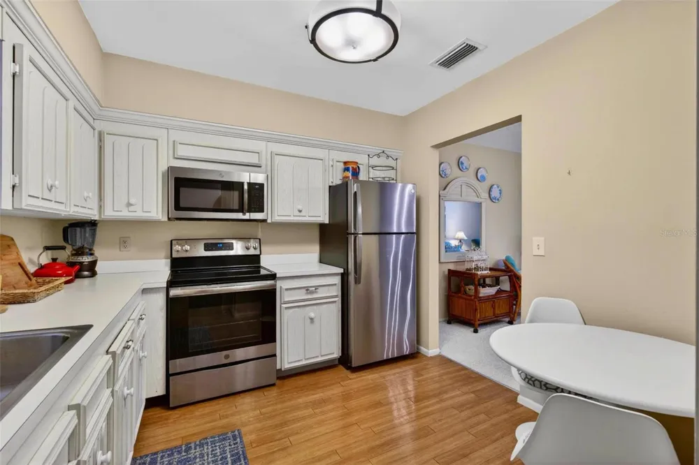 701 POINSETTIA ROAD #308 Belleair, FL 33756