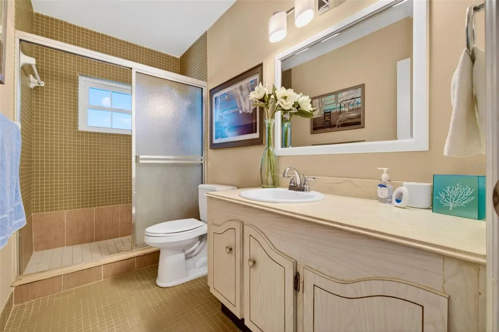 701 POINSETTIA ROAD #308 Belleair, FL 33756