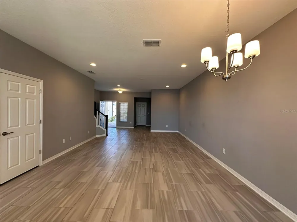 29850 SOUTHWELL LANE Wesley Chapel, FL 33543