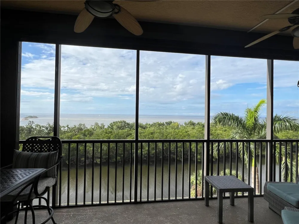 3321 SUNSET KEY CIRCLE #308 Punta Gorda, FL 33955