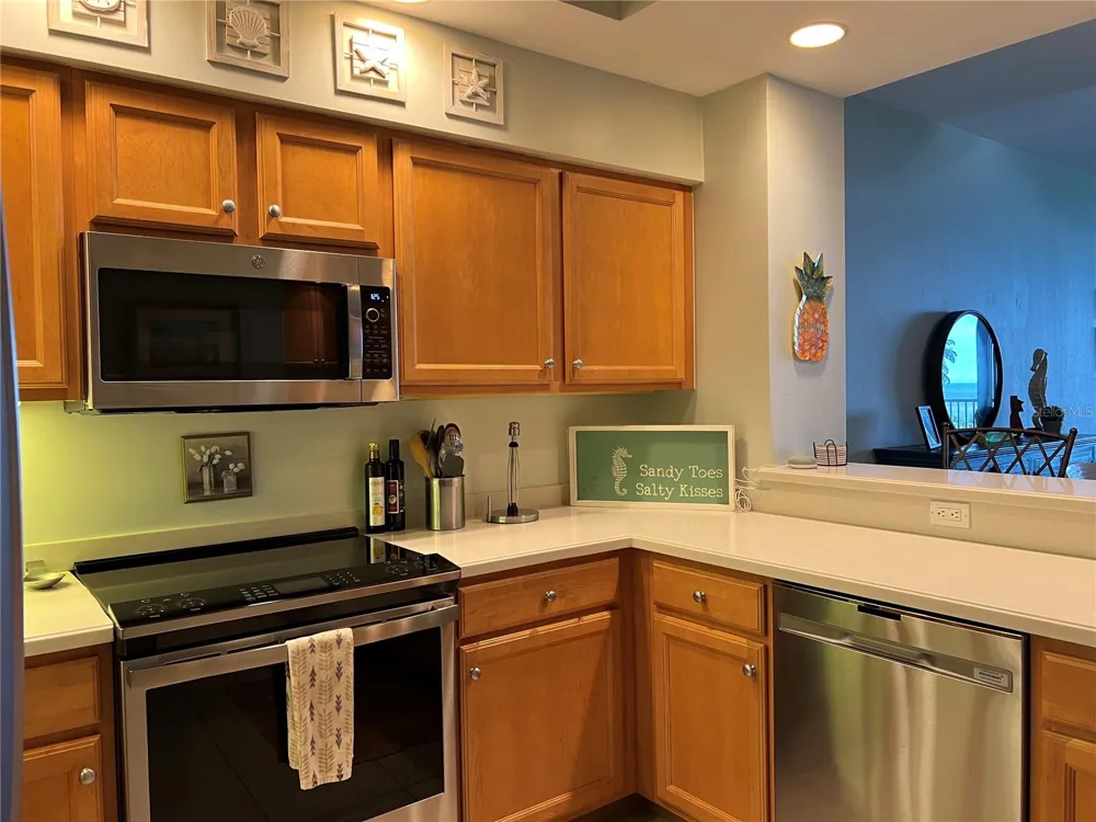 3321 SUNSET KEY CIRCLE #308 Punta Gorda, FL 33955