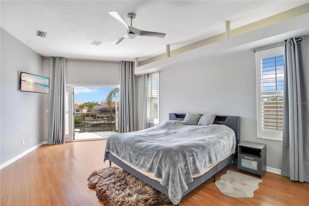 934 SYMPHONY ISLES BOULEVARD Apollo Beach, FL 33572