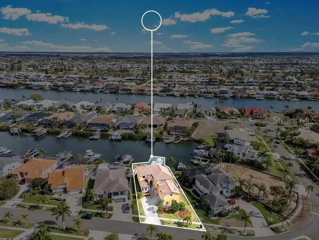 934 SYMPHONY ISLES BOULEVARD Apollo Beach, FL 33572