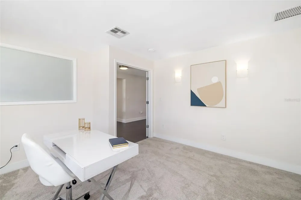4462 39TH STREET S St Petersburg, FL 33711