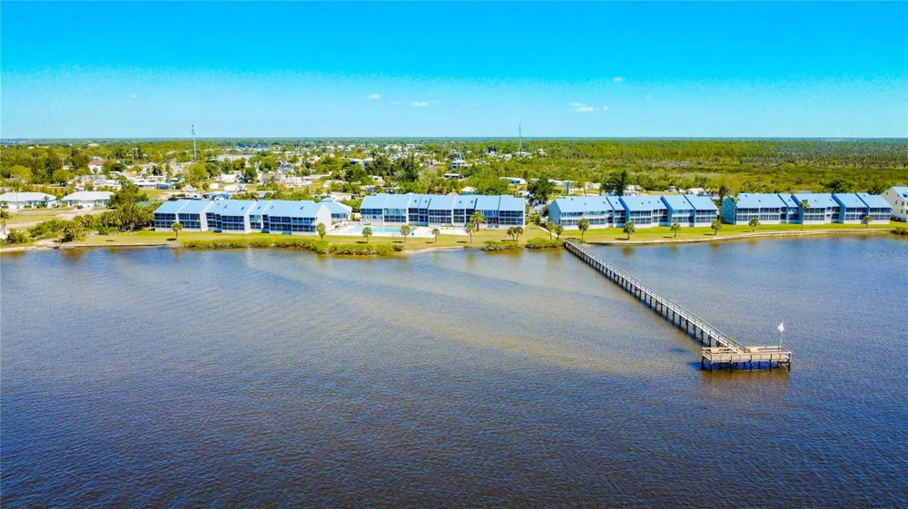 4410 WARREN AVENUE #101 Port Charlotte, FL 33953