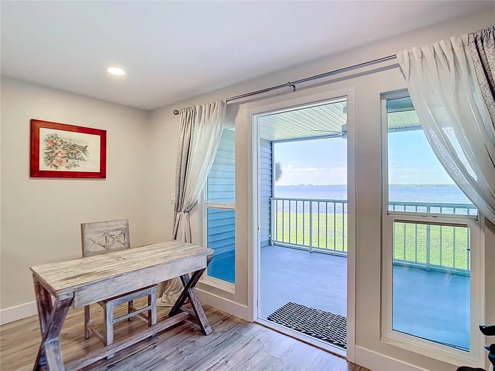 4410 WARREN AVENUE #101 Port Charlotte, FL 33953