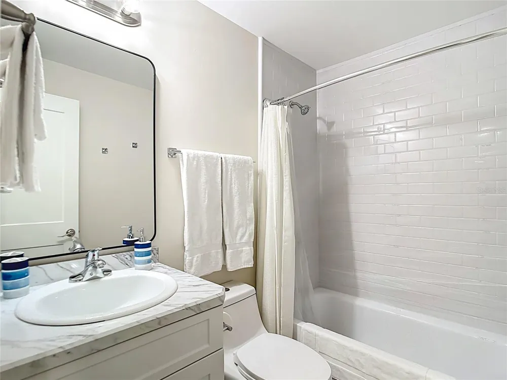 4410 WARREN AVENUE #101 Port Charlotte, FL 33953
