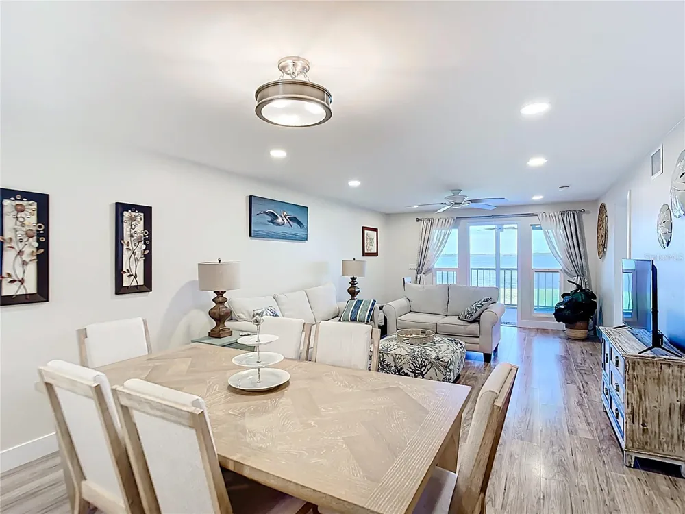 4410 WARREN AVENUE #101 Port Charlotte, FL 33953