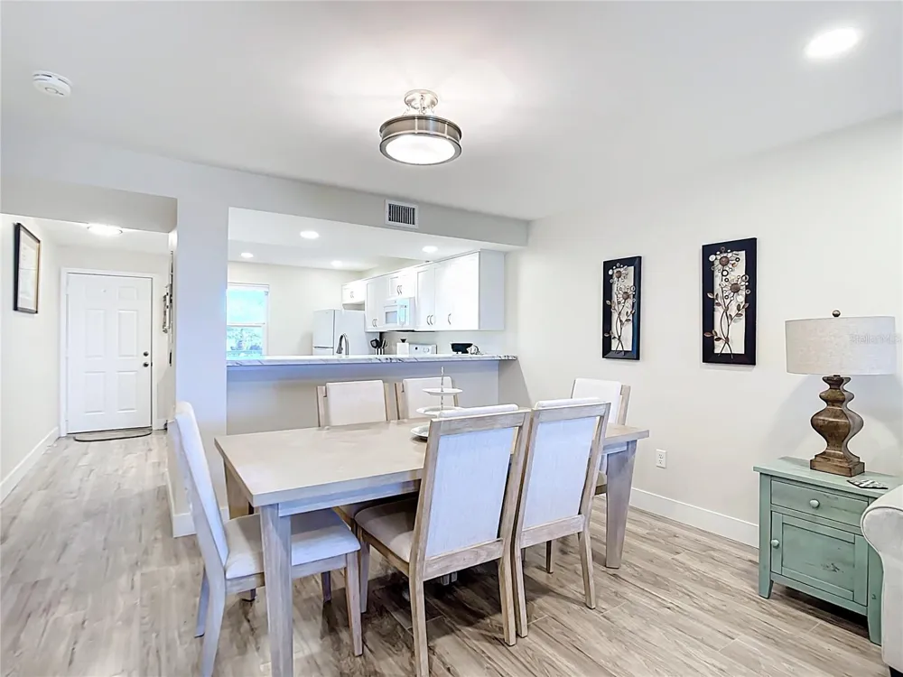 4410 WARREN AVENUE #101 Port Charlotte, FL 33953