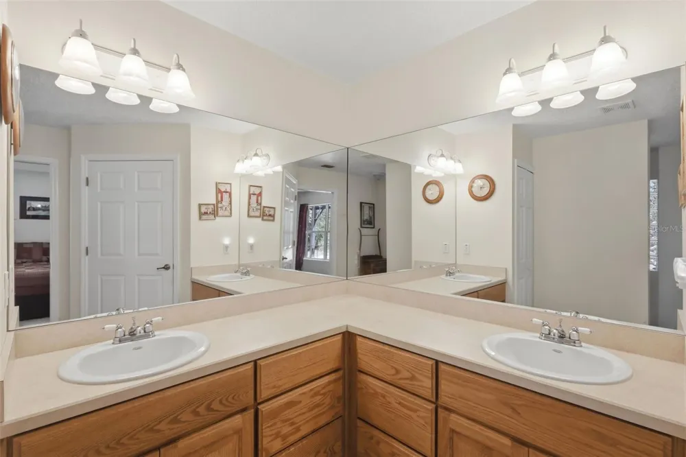 1640 RED DOG ROAD De Leon Springs, FL 32130