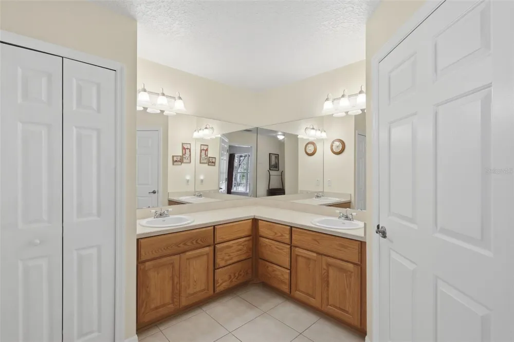1640 RED DOG ROAD De Leon Springs, FL 32130