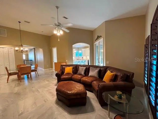 5461 46TH COURT W Bradenton, FL 34210