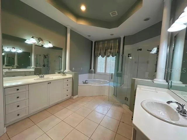 5461 46TH COURT W Bradenton, FL 34210