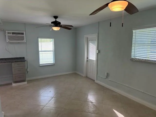61 81ST AVENUE #2 Treasure Island, FL 33706