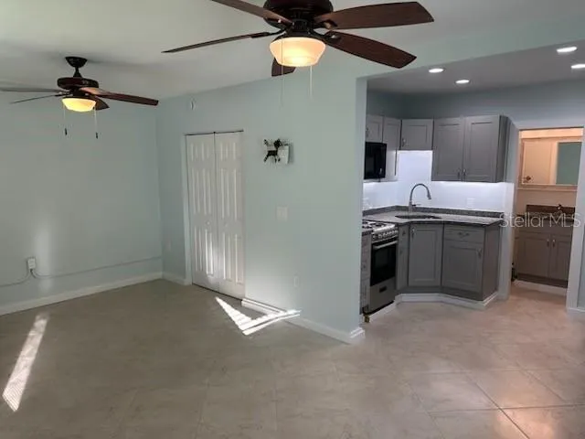 61 81ST AVENUE #2 Treasure Island, FL 33706