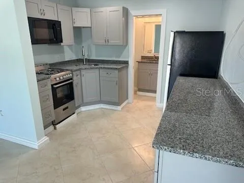61 81ST AVENUE #2 Treasure Island, FL 33706