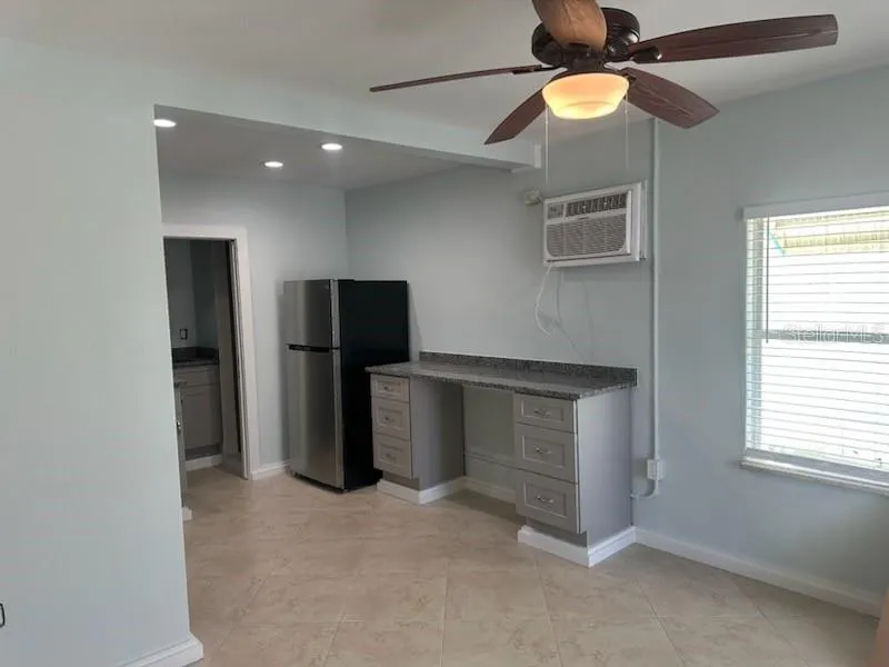 61 81ST AVENUE #2 Treasure Island, FL 33706