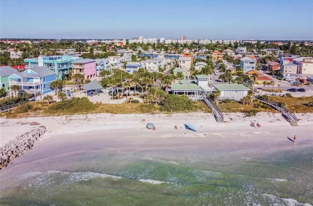 61 81ST AVENUE #2 Treasure Island, FL 33706