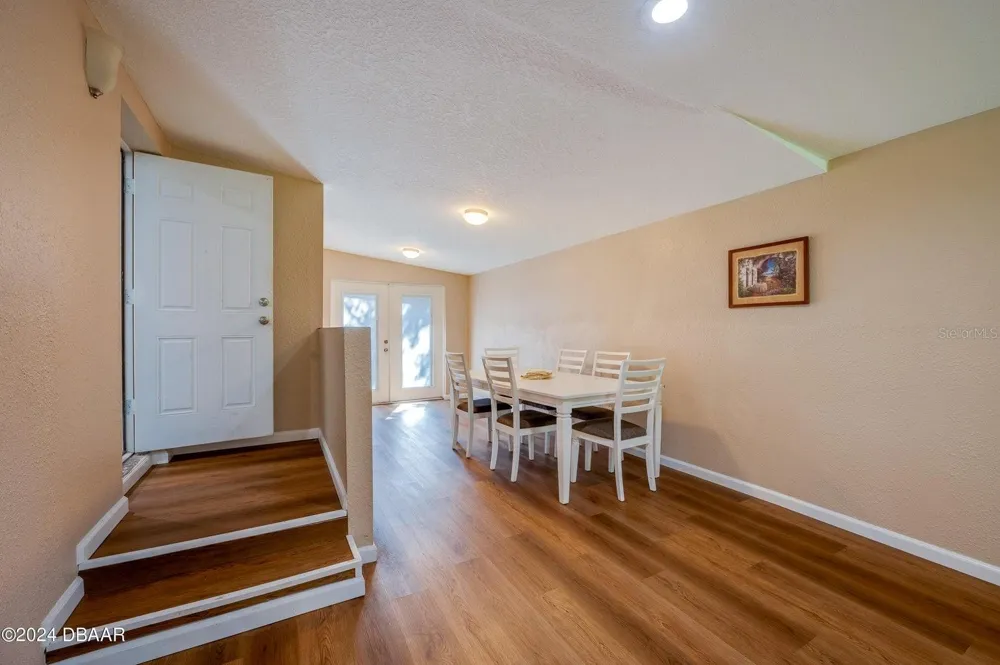 112 CENTER STREET Daytona Beach, FL 32117