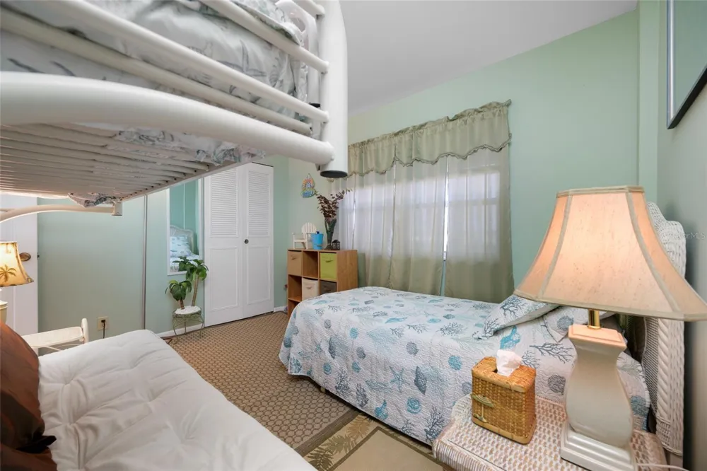 285 107TH AVENUE #306 Treasure Island, FL 33706