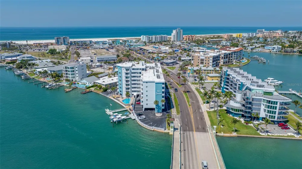 285 107TH AVENUE #306 Treasure Island, FL 33706
