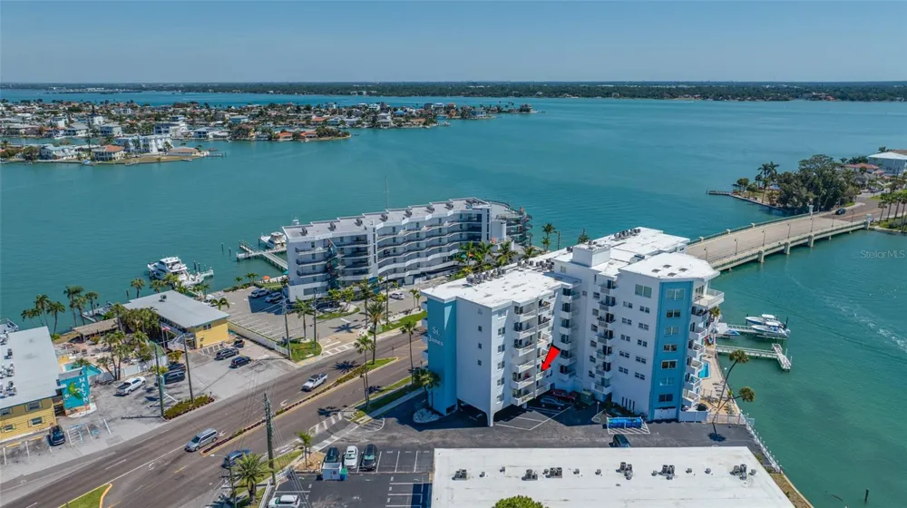 285 107TH AVENUE #306 Treasure Island, FL 33706