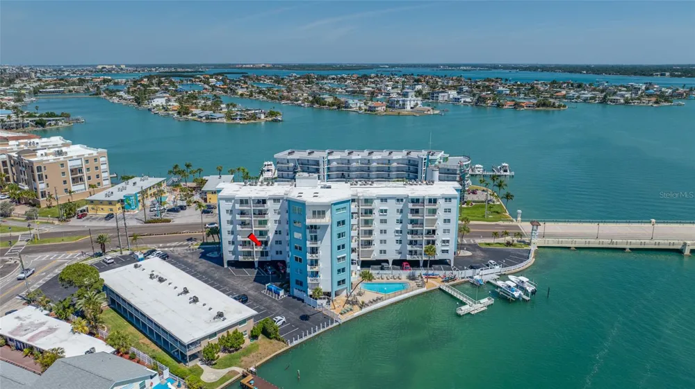 285 107TH AVENUE #306 Treasure Island, FL 33706