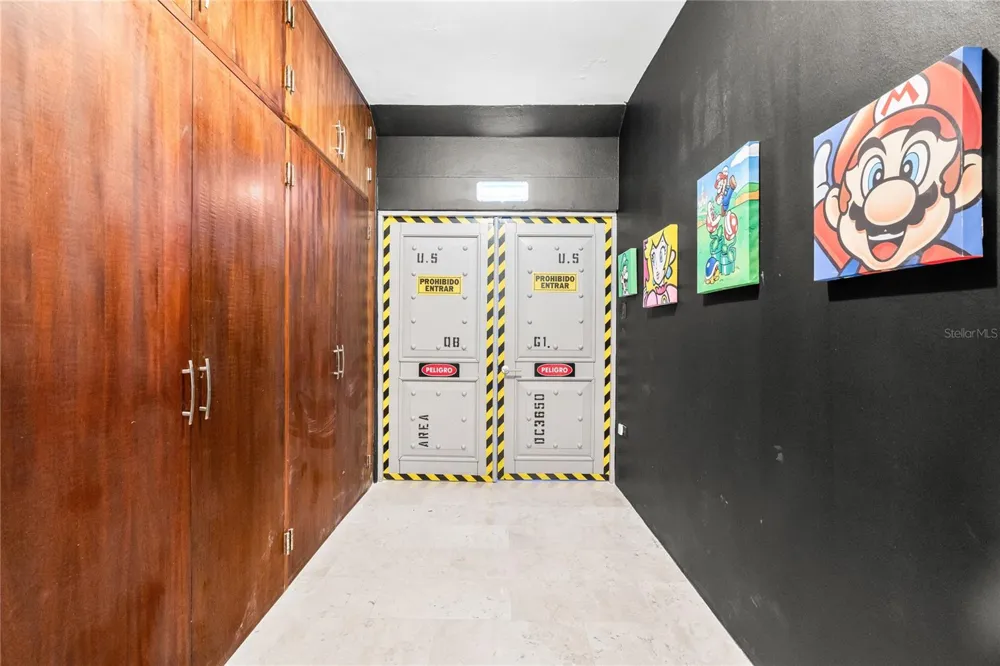 9 SHELL CASTLE Humacao, PR 00791
