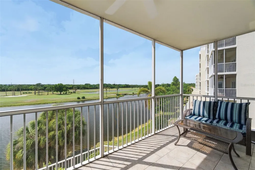 1200 COUNTRY CLUB DRIVE #1206 Largo, FL 33771