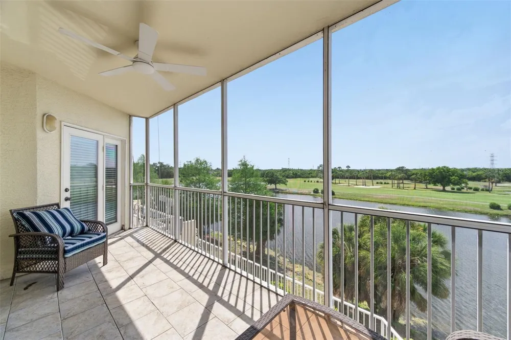 1200 COUNTRY CLUB DRIVE #1206 Largo, FL 33771