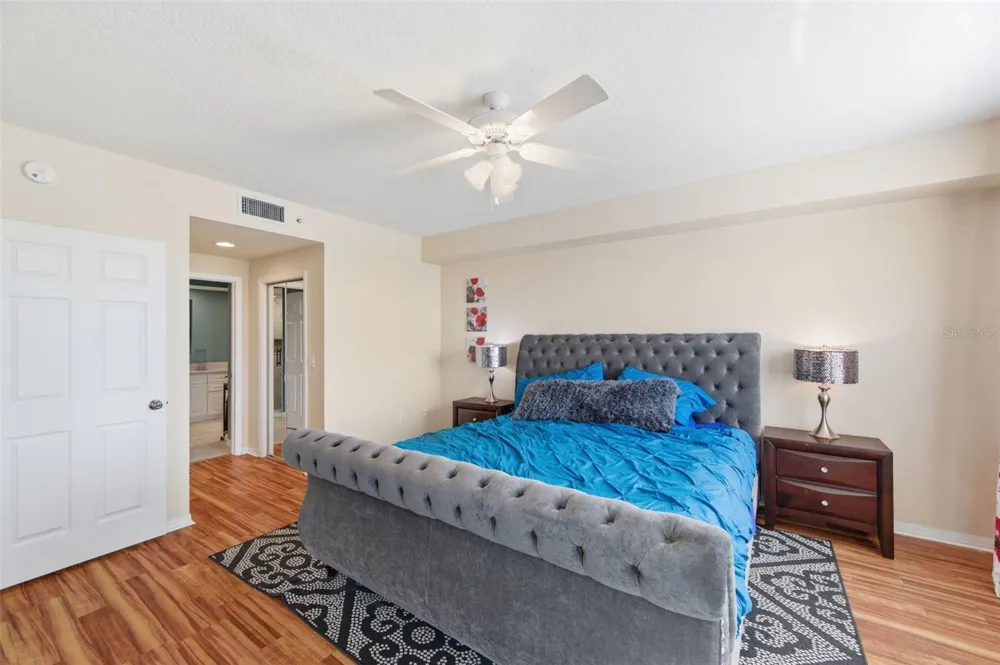 1200 COUNTRY CLUB DRIVE #1206 Largo, FL 33771
