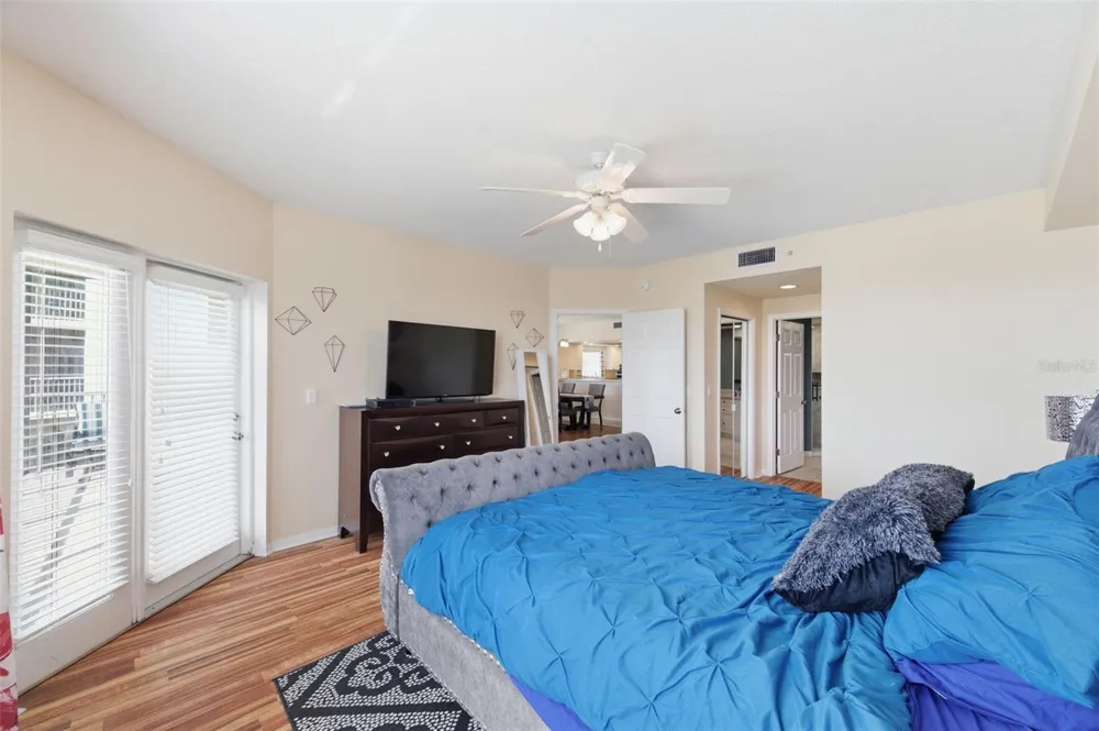 1200 COUNTRY CLUB DRIVE #1206 Largo, FL 33771
