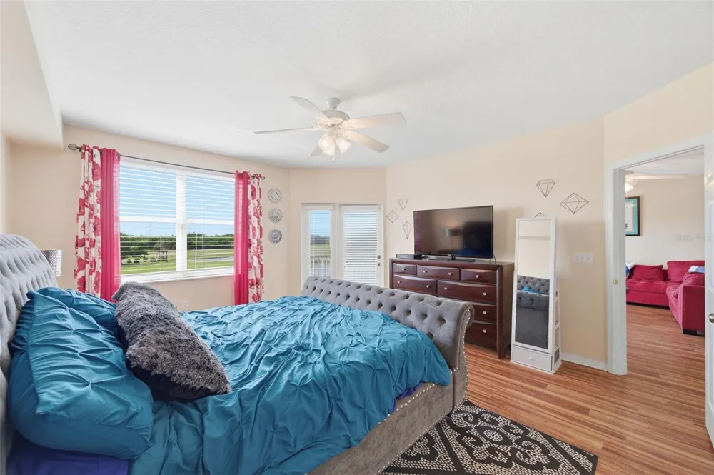 1200 COUNTRY CLUB DRIVE #1206 Largo, FL 33771