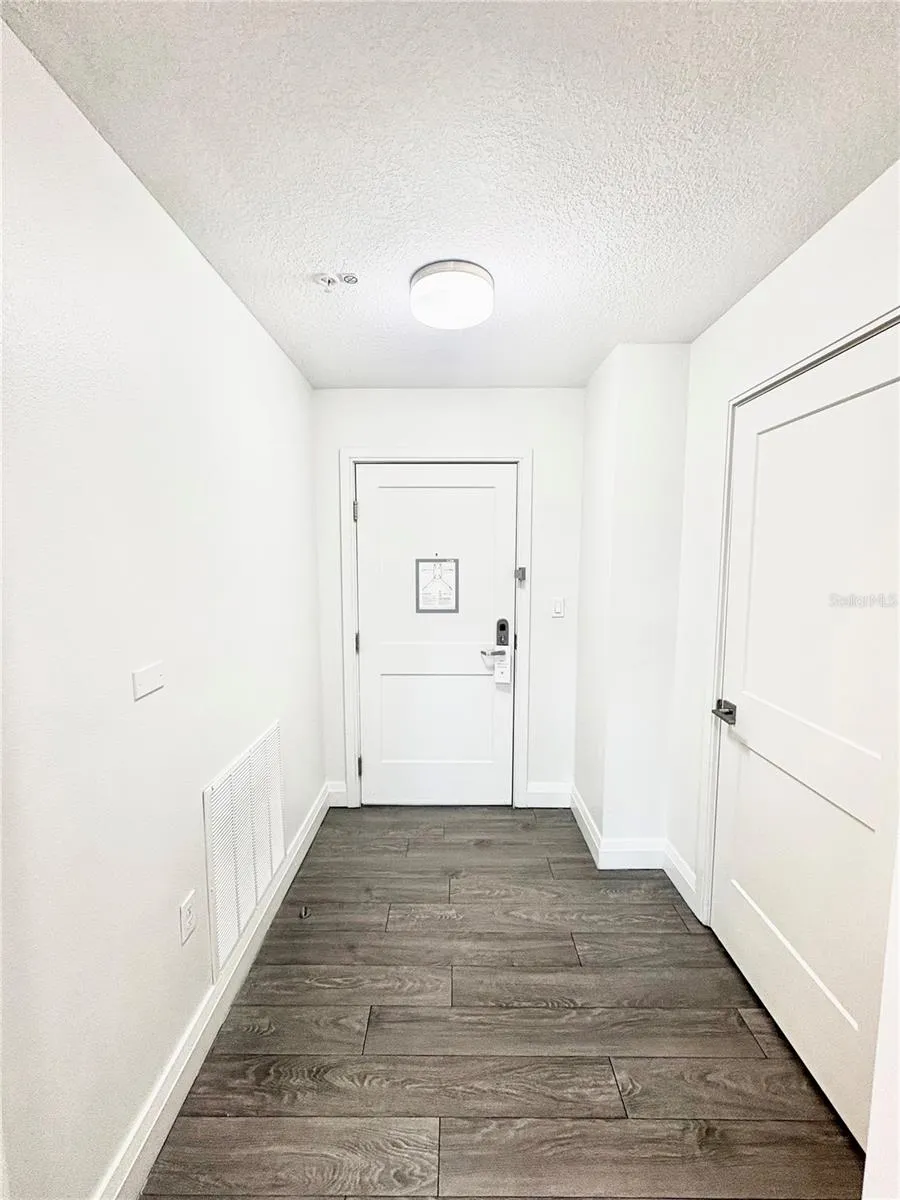 14501 GROVE RESORT AVENUE #3524 Winter Garden, FL 34787