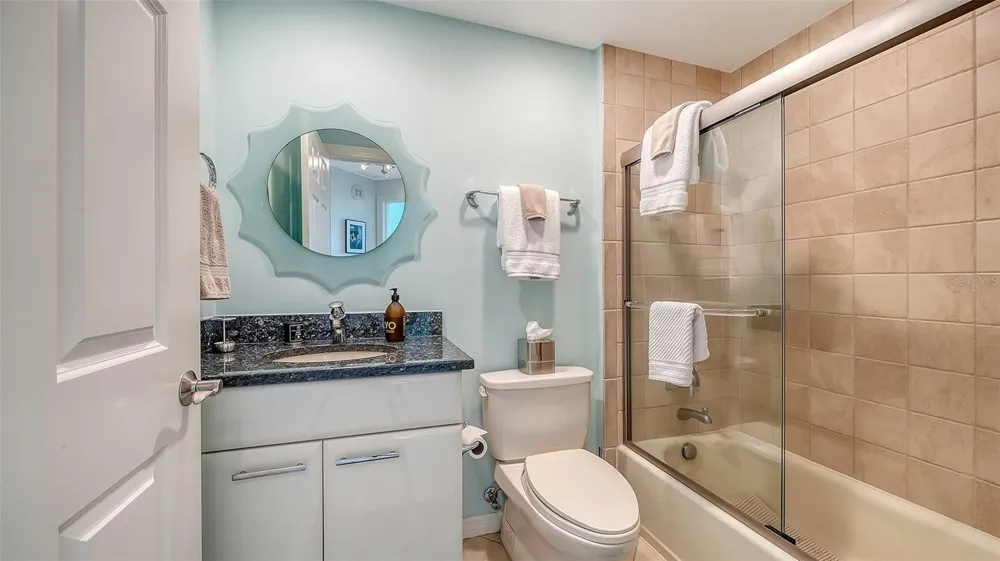 409 NORTH POINT ROAD #401 Osprey, FL 34229