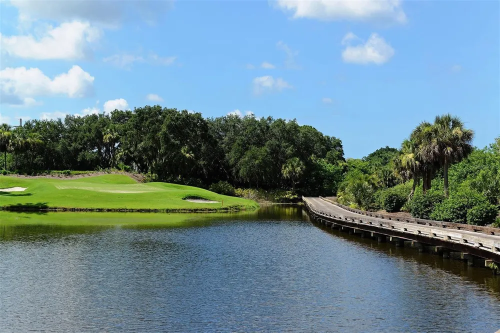409 NORTH POINT ROAD #401 Osprey, FL 34229