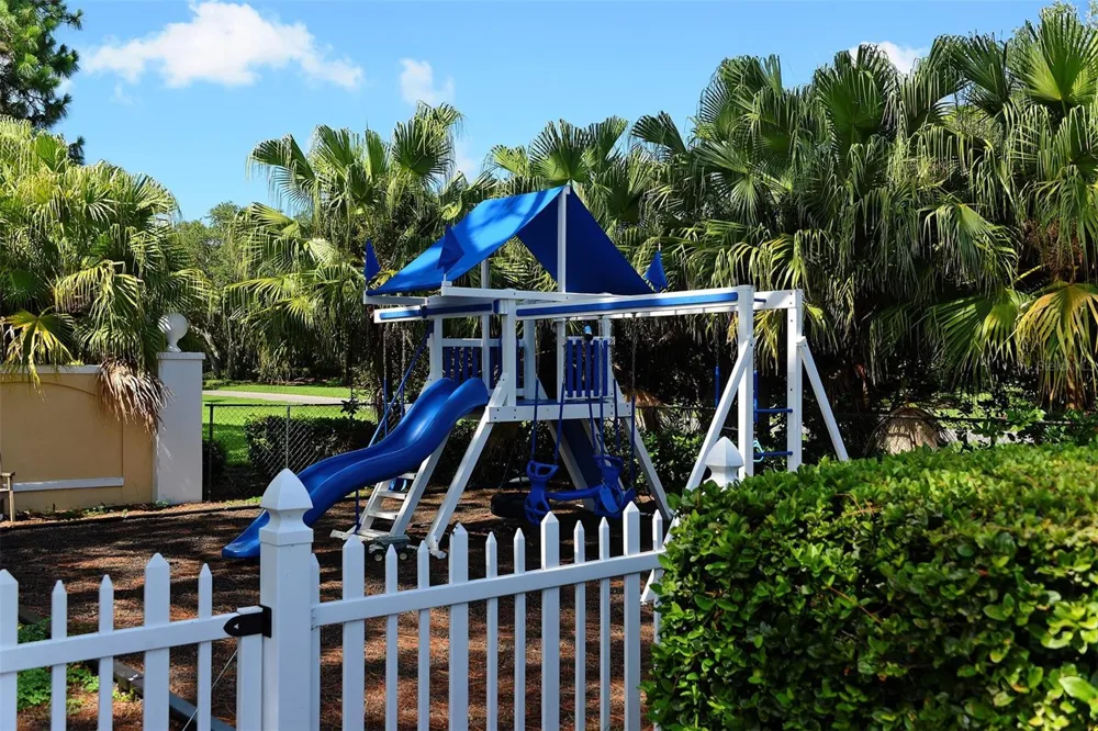 409 NORTH POINT ROAD #401 Osprey, FL 34229