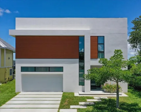 14077 BAYSHORE DRIVE