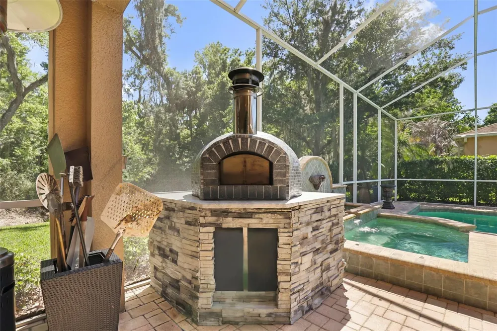 27608 PINE POINT DRIVE Wesley Chapel, FL 33544