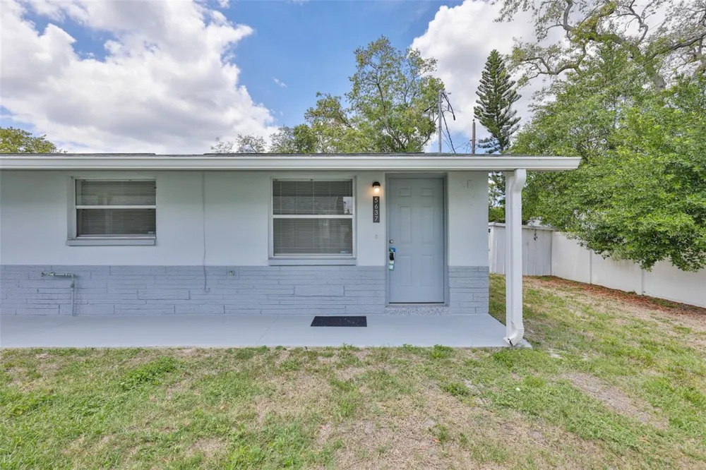 5637 GOLDEN NUGGET DRIVE Holiday, FL 34690