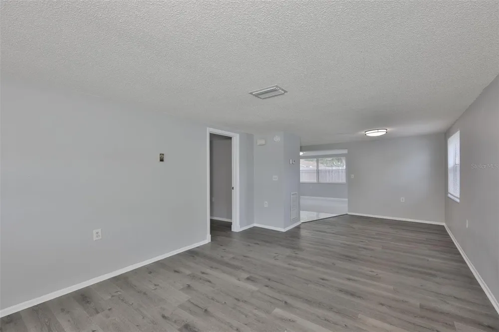5637 GOLDEN NUGGET DRIVE Holiday, FL 34690