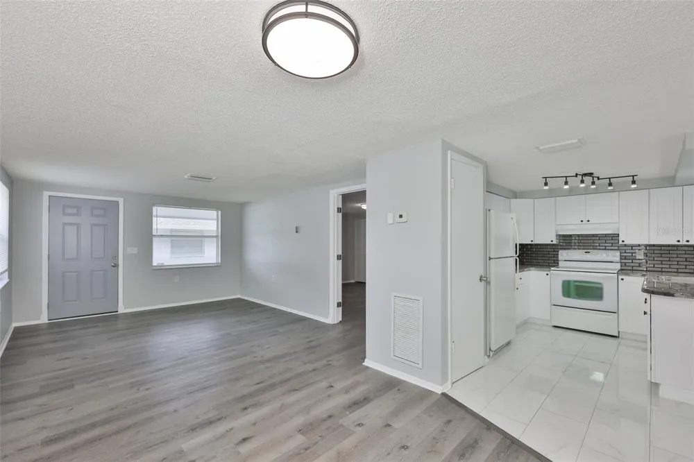 5637 GOLDEN NUGGET DRIVE Holiday, FL 34690