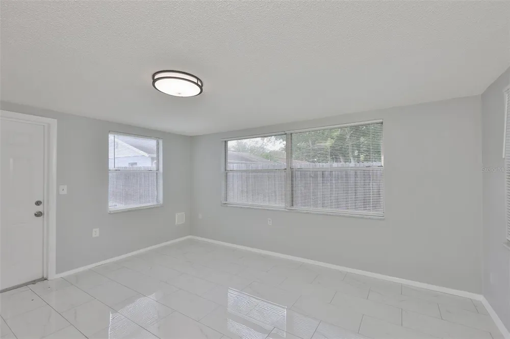 5637 GOLDEN NUGGET DRIVE Holiday, FL 34690